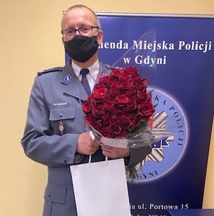 Zdjęcie przedstawiające Zastępcę Komendanta Miejskiego Policji w Gdyni