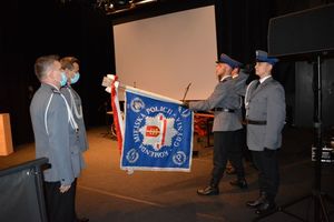 Zdjęcie przedstawiające uroczystość Święta Policji w Garnizonie gdyńskim