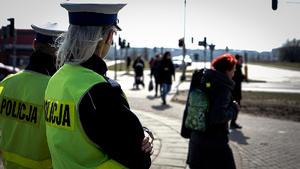 Zdjęcie przedstawiające policjantki ruchu drogowego