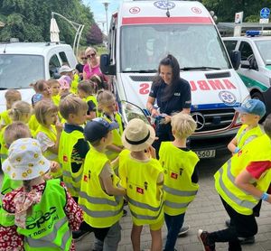 Zdjęcie z festynu rodzinnego zorganizowanego przy plaży miejskiej