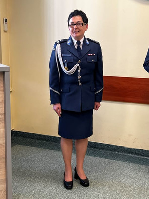 Zdjęcie przedstawiające uroczystość oficjalnego objęcia funkcji Komendanta Miejskiego Policji w Gdyni.