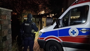 Zdjęcia przedstawiają działania policji