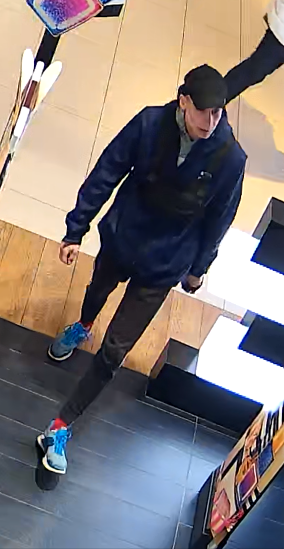 Mężczyzna z nagrania monitoringu