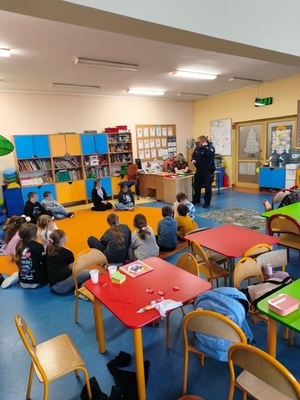 Spotkanie w ramach akcji "Dzielnicowy bliżej nas"