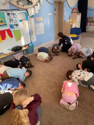 Spotkania policjantek z przedszkolakami.