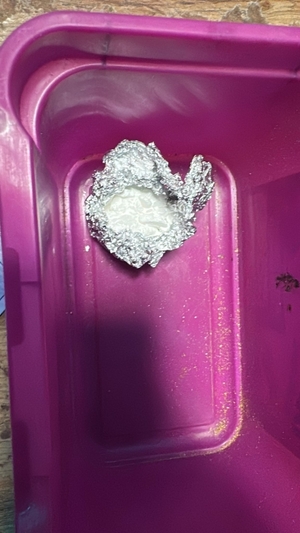 Narkotyki znalezione w domu mężczyzny.