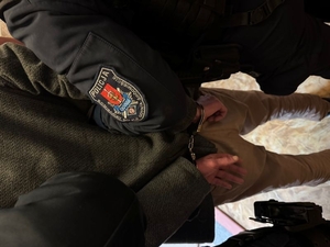 Narkotyki znalezione w mieszkaniu mężczyzny.