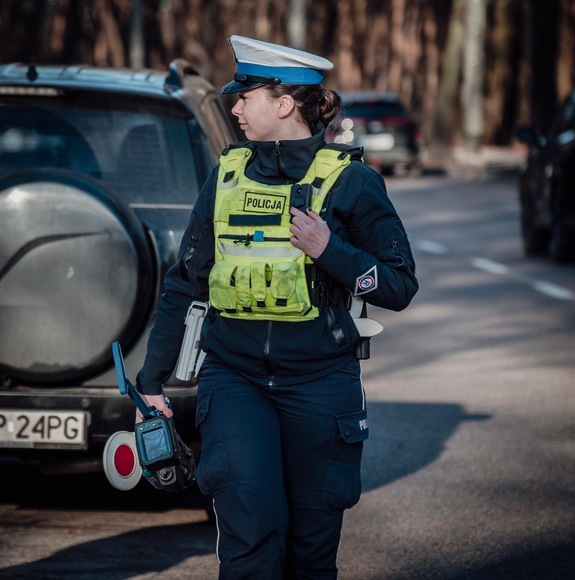 Policjantka ruchu drogowego